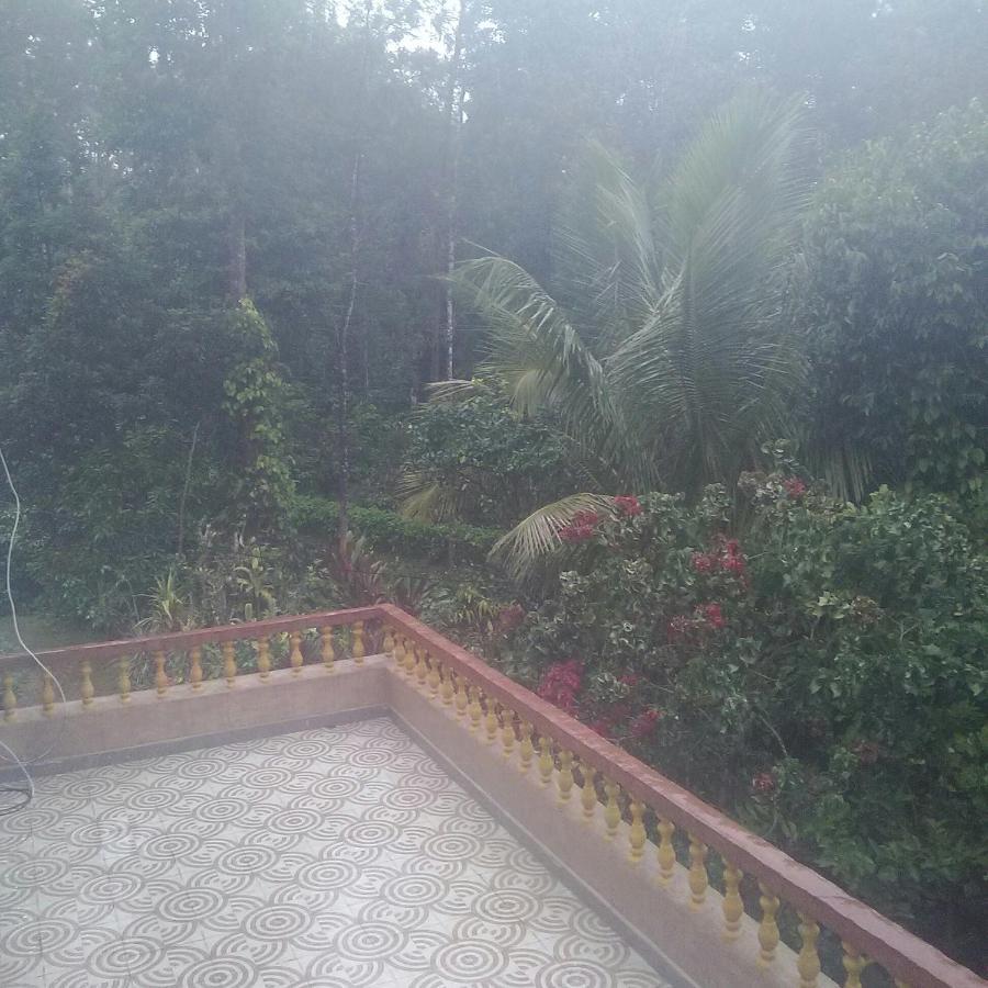 Hill Side Estate Apartment Madikeri Exterior photo